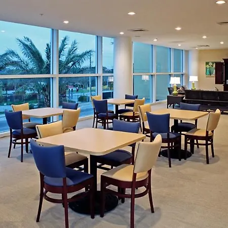 Sterling Reef Beach Resort-2