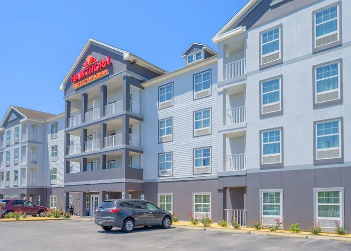 Jacuzzi hotel: Hawthorn Extended Stay By Wyndham Panama City Beach